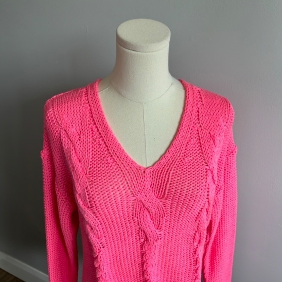 H&M Women's Cable Knit V-neck Long Sleeve Drop Shoulder Bright Pink Sweater SZ S - Picture 4 of 7